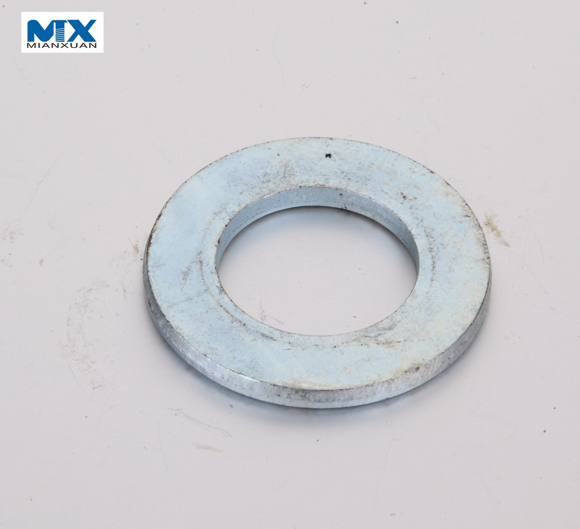 Простые шайбы для стальной конструкции