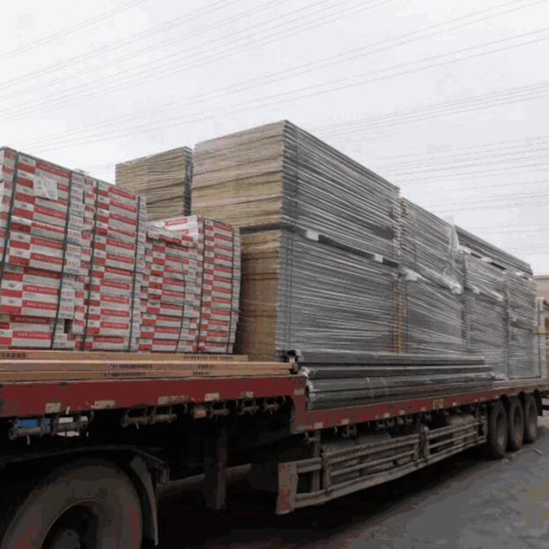 Изготовленные на заказ алюминиевые заклепки открытого типа с плоской головкой на заводе в Китае