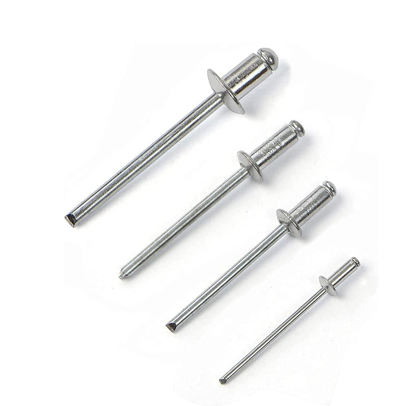 Изготовленные на заказ алюминиевые заклепки открытого типа с плоской головкой на заводе в Китае